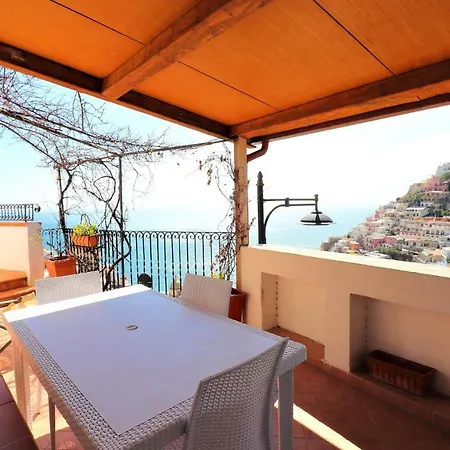 Estate4home - Maison Lirio 펜션